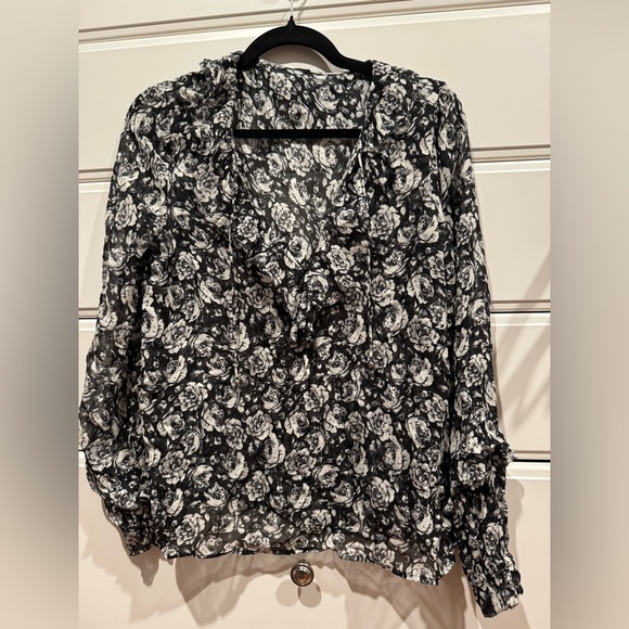 PAIGE 100% Silk Robin Blouse Black and White Floral Gardenia Designer - Small - Picture 3 of 5